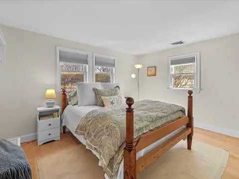 26 Wompatuck Rd, Hingham, MA 02043 photo 14