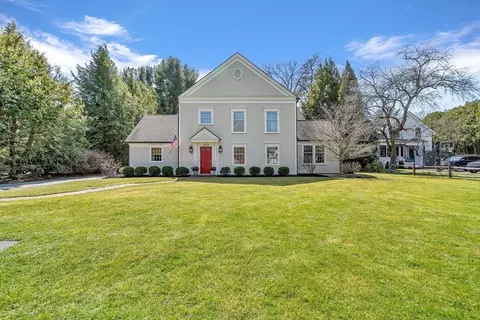 233 Elm St, Concord, MA 01742