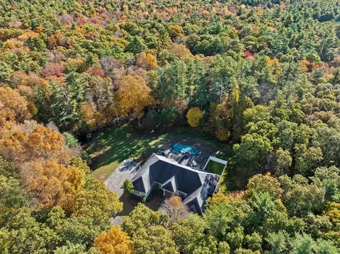 110 Spruce St, Middleboro, MA 02346