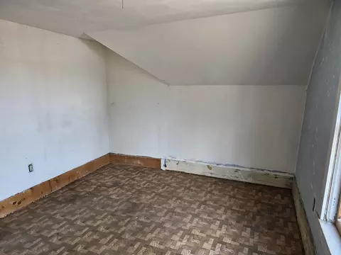 81 Mccarthy Ave, Chicopee, MA 01020 photo 32