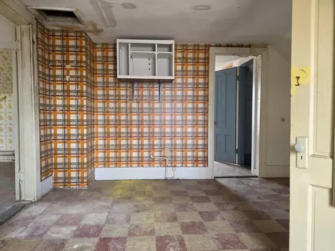 81 Mccarthy Ave, Chicopee, MA 01020 photo 20