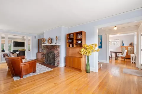 81 Prince St, Needham, MA 02492 photo 8