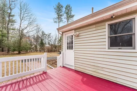 Exterior - 115 Prospect St, Acton, MA 01720 photo 3 of 4