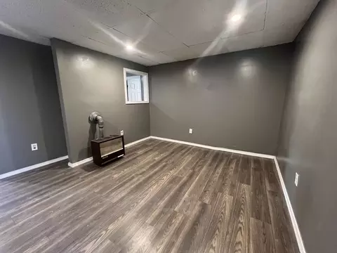 Living - 81 Merrifield St, Worcester, MA 01605 photo 8 of 8