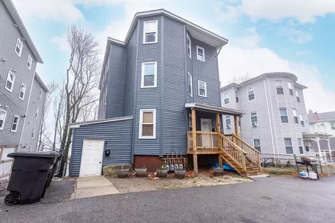 81 Merrifield St, Worcester, MA 01605
