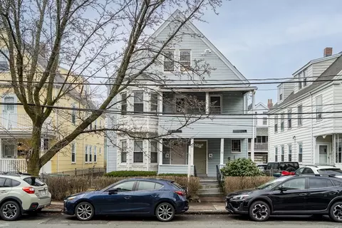 10 Hancock St, Somerville, MA 02144