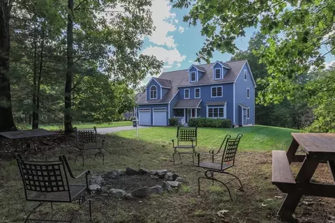 506 Old Dunstable Rd, Groton, MA 01450