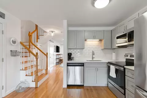 12 Cox Ct #PHB, Beverly, MA 01915 photo 8