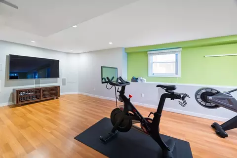 65 Griggs Rd, Brookline, MA 02446 photo 14