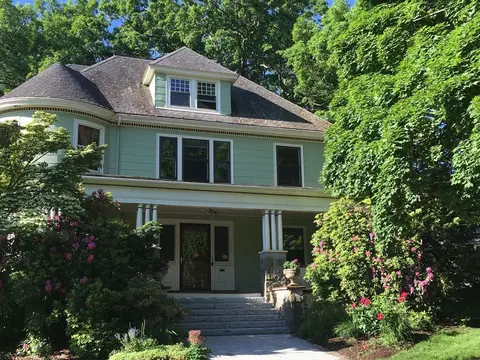 78 Richardson Rd, Melrose, MA 02176