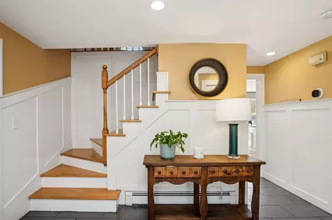 21 Grove St, Millis, MA 02054 photo 3