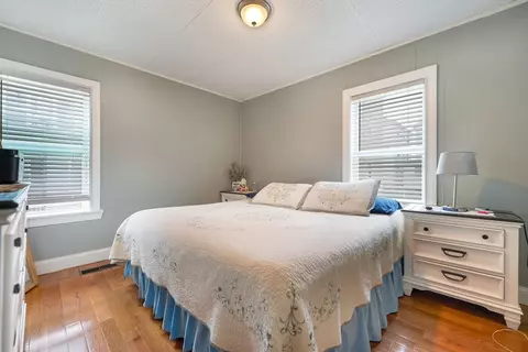 Bedroom - 80 Lane St, Fall River, MA 02721 photo 3 of 8