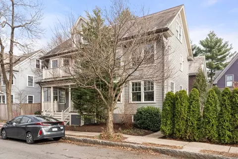 100 Hammond St, Cambridge, MA 02138