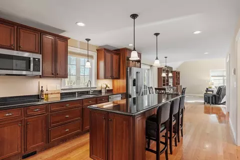 5 Mountain Laurel Rd, Ayer, MA 01432 photo 8