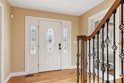 5 Mountain Laurel Rd, Ayer, MA 01432 photo 4