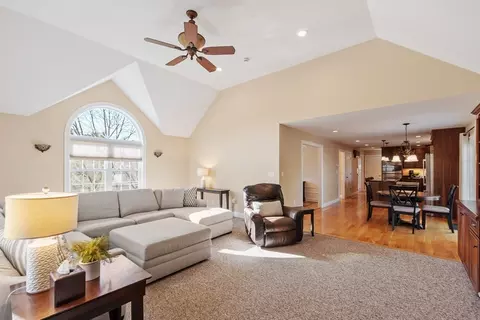 5 Mountain Laurel Rd, Ayer, MA 01432 photo 11
