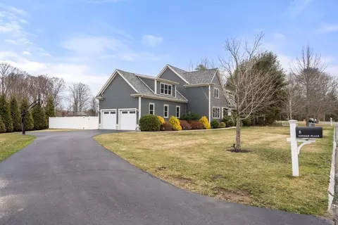 8 Yonker Pl, Walpole, MA 02081 photo 35