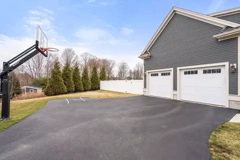 8 Yonker Pl, Walpole, MA 02081 photo 34