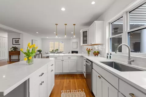 37 Philbrick Rd, Newton, MA 02459