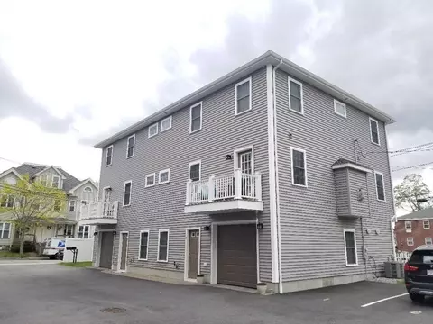 50 Taylor St #2, Waltham, MA 02453