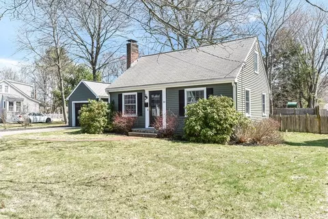 22 Fiske St, Natick, MA 01760