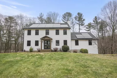 4 Arrowhead Dr, Oxford, MA 01540