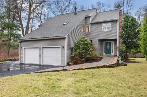 433 Grove St, Framingham, MA 01701