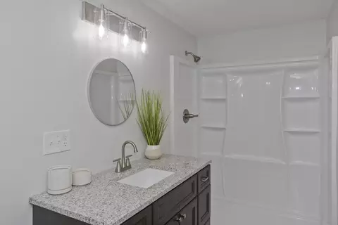72 Lancaster, Springfield, MA 01118 photo 30