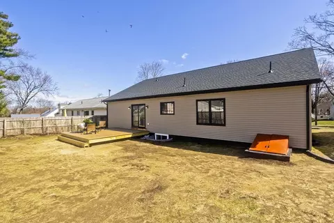 72 Lancaster, Springfield, MA 01118 photo 35