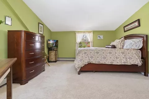 Bedroom - 110 Vine St, Reading, MA 01867 photo 3 of 8