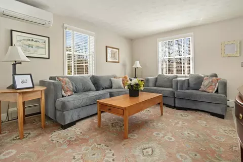Living - 110 Vine St, Reading, MA 01867 photo 1 of 4