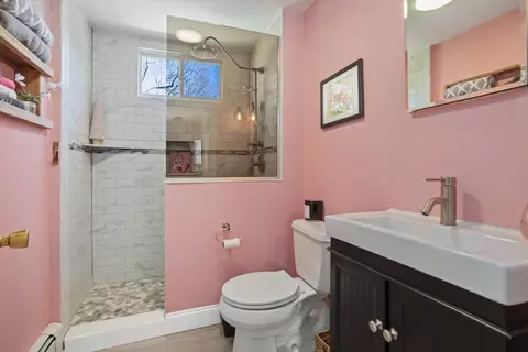 Bath - 110 Vine St, Reading, MA 01867 photo 1 of 2