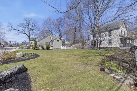 Exterior - 110 Vine St, Reading, MA 01867 photo 7 of 11