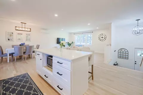 43 Chubb Rd, Framingham, MA 01701 photo 5