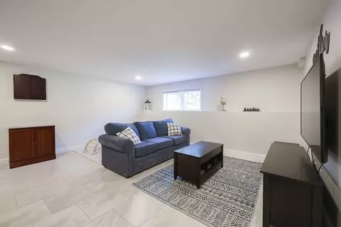 43 Chubb Rd, Framingham, MA 01701 photo 22