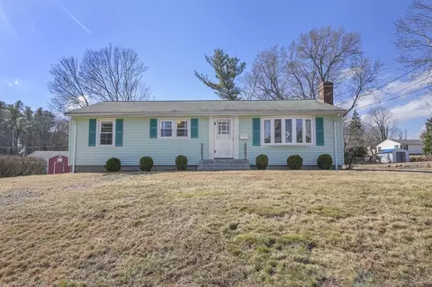 21 Linden St, West Boylston, MA 01583