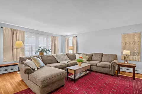 535 High St, Lowell, MA 01852 photo 3