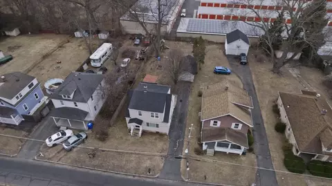 View/Area - 25 Verge St, Springfield, MA 01129 photo 2 of 7