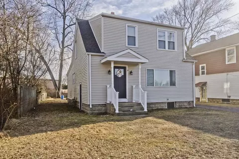 25 Verge St, Springfield, MA 01129