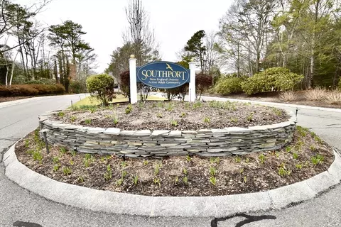 80 Pine Hill Blvd #80, Mashpee, MA 02649 photo 2