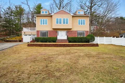 202 Totten Pond Rd, Waltham, MA 02451
