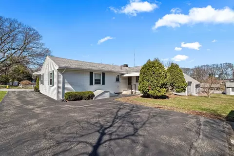 18 Avon Cir, Needham, MA 02494 photo 19