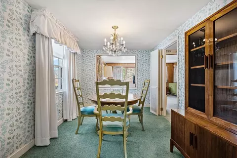 18 Avon Cir, Needham, MA 02494 photo 6