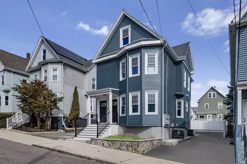 Exterior - 147 Jefferson Ave, Everett, MA 02149 photo 4 of 5
