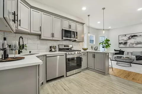 Kitchen - 147 Jefferson Ave, Everett, MA 02149 photo 2 of 3