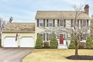 16 Claudine Rd, Leominster, MA 01453