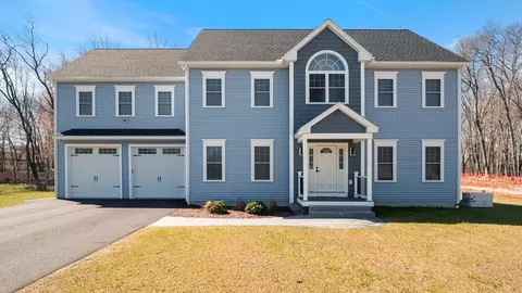 121 Hyatt Ave, Haverhill, MA 01835