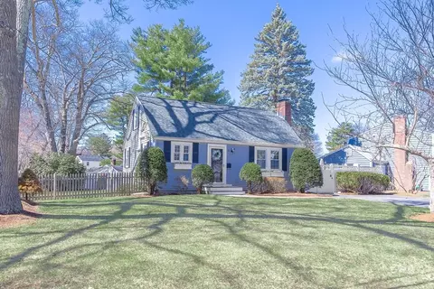 16 Hampton Rd, Natick, MA 01760