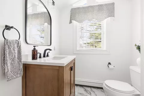 Bath - 16 Hampton Rd, Natick, MA 01760 photo 4 of 4