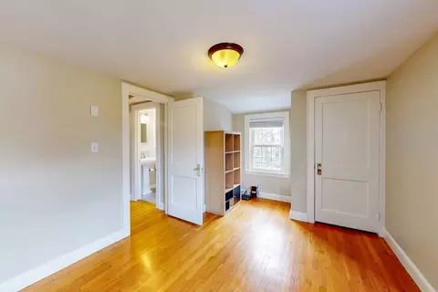 Bedroom - 96 West St, Reading, MA 01867 photo 3 of 3